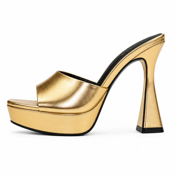 https://lattakia.kyveli.me/products/k6s25fw22054